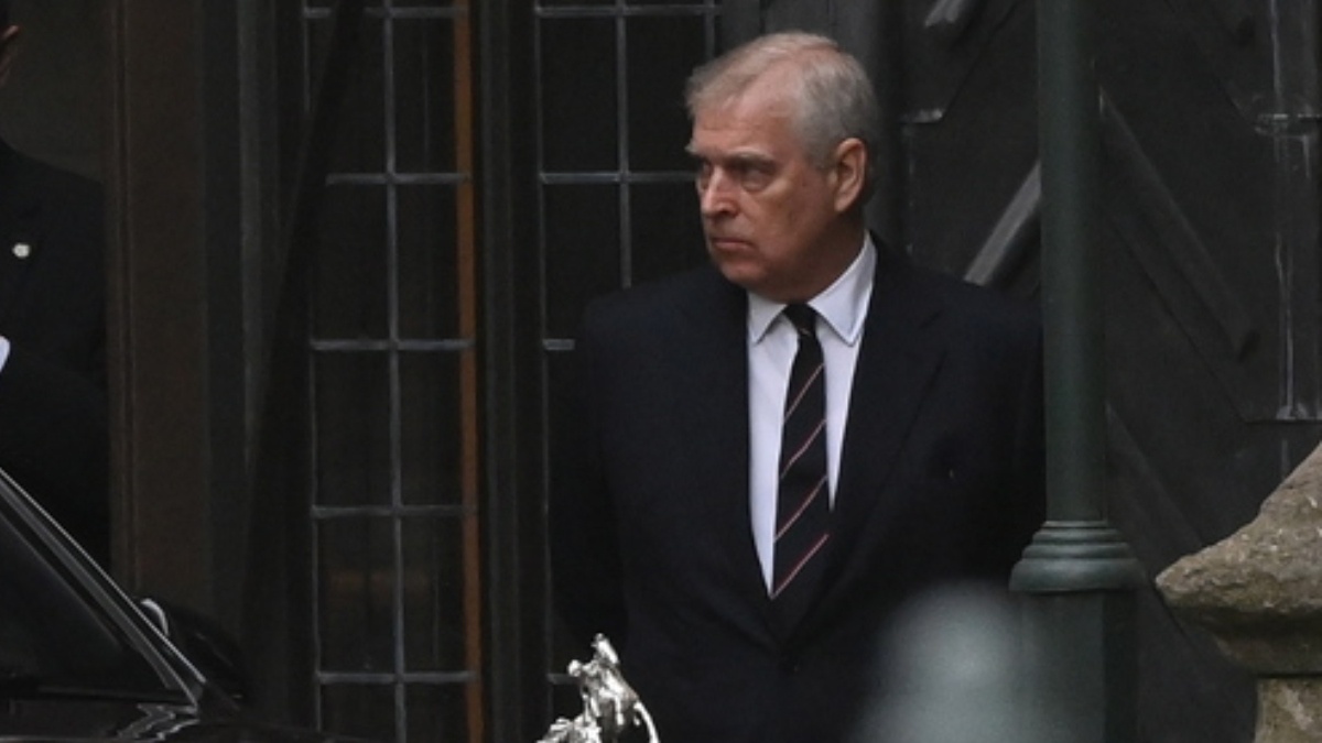 Σοκ στην Βρετανία: Συνελήφθη ο έκπτωτος πρίγκιπας Άντριου μετά τις αποκαλύψεις των αρχείων Επστάιν