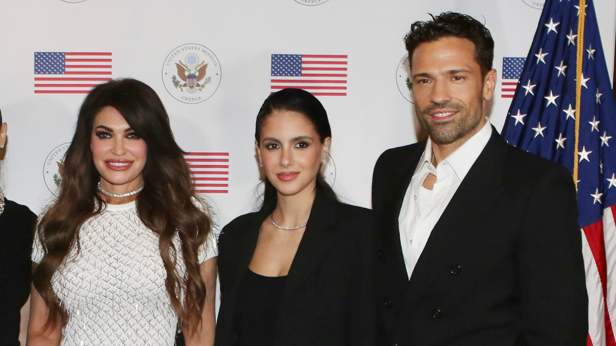 Κωνσταντίνος Αργυρός – Αλεξάνδρα Νίκα: Η Κίμπερλι Γκιλφόιλ δεν θα είναι η νονά του μωρού τους