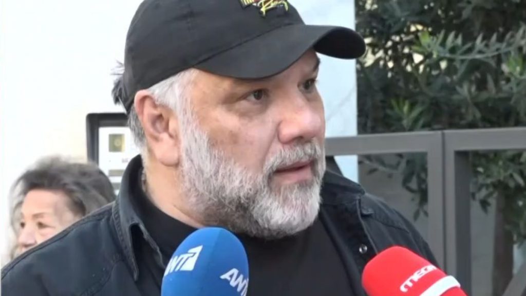 Γρηγόρης Αρναούτογλου: Ξέσπασε μπροστά στις κάμερες – «Δεν ντρέπεστε βρε αλήτες, λίγη τσίπα δεν έχετε;»