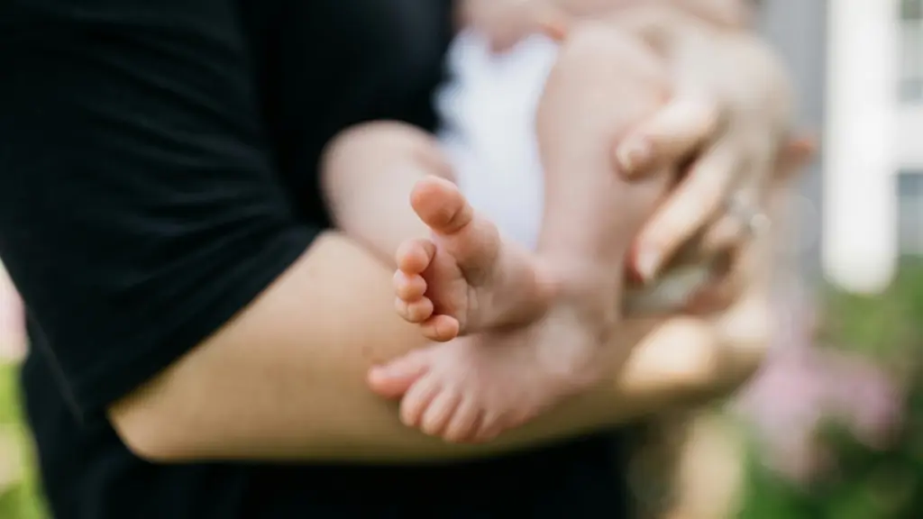 Άρτα: Ανείπωτος πόνος για το χαμό της 35χρονης μητέρας – Κατέρρευσε ενώ θήλαζε το νεογέννητο μωρό της