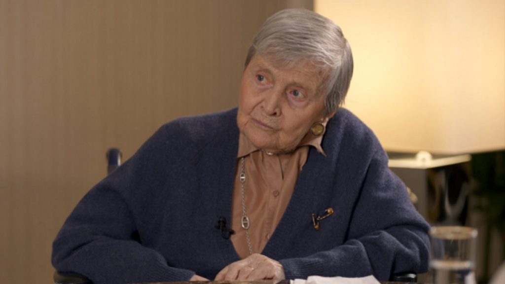 Ελένη Γλύκατζη – Αρβελέρ: Απόψε στις 00:15 ο ΣΚΑΪ μεταδίδει την τελευταία τηλεοπτική της συνέντευξη