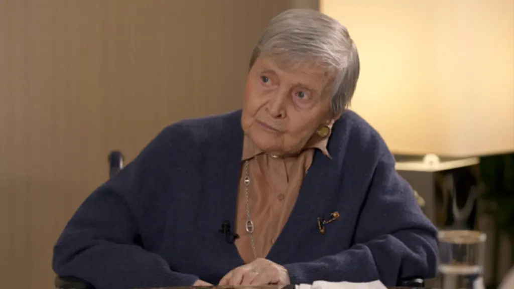 Ελένη Γλύκατζη – Αρβελέρ: Απόψε στις 00:15 ο ΣΚΑΪ μεταδίδει την τελευταία τηλεοπτική της συνέντευξη