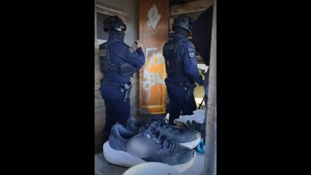 Επιχείρηση της ΕΛΑΣ στον Ασπρόπυργο – Συνελήφθησαν 9 άτομα για ρευματοκλοπή (βίντεο)