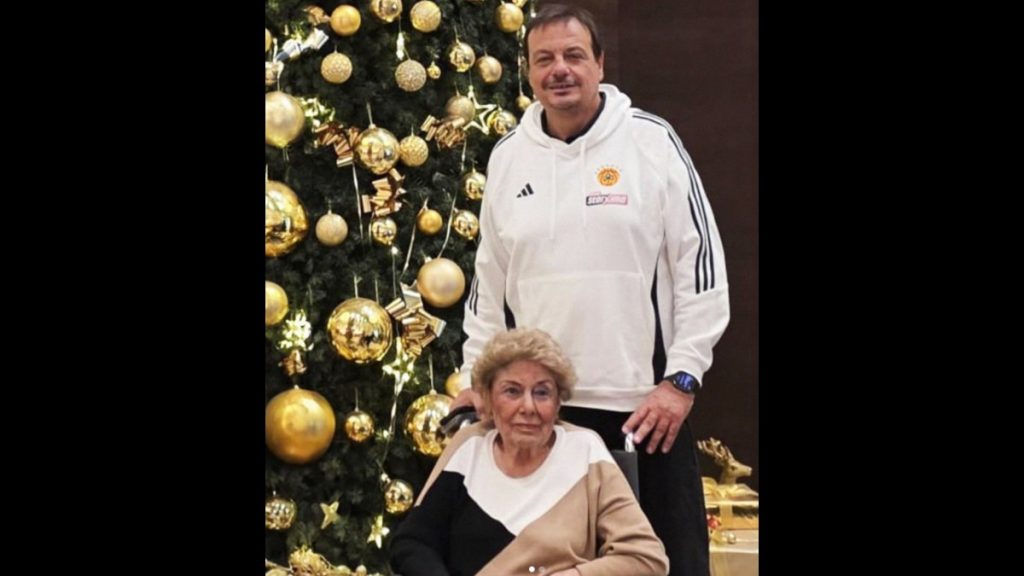 Εργκίν Αταμάν: “Έχασα τη γλυκιά μου μαμά” – Η συγκινητική ανάρτηση του προπονητή του Παναθηναϊκού