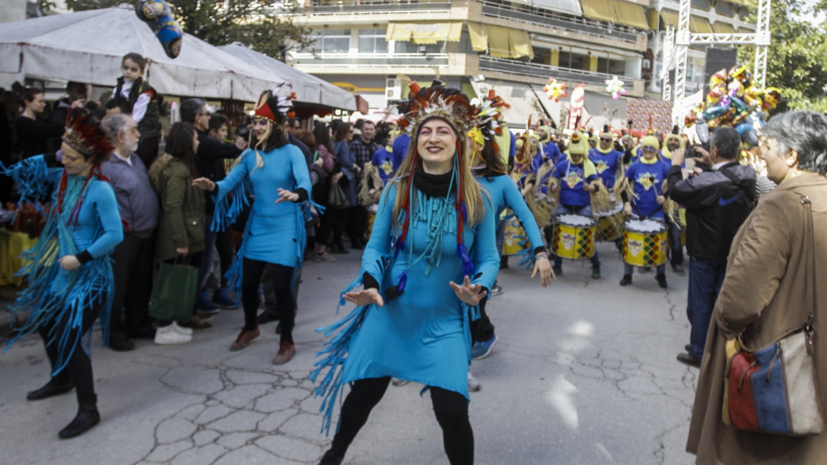 Τα έθιμα της Καθαράς Δευτέρας που κρατούν ζωντανή την πολιτισμική συνέχεια και την τουριστική ανάπτυξη
