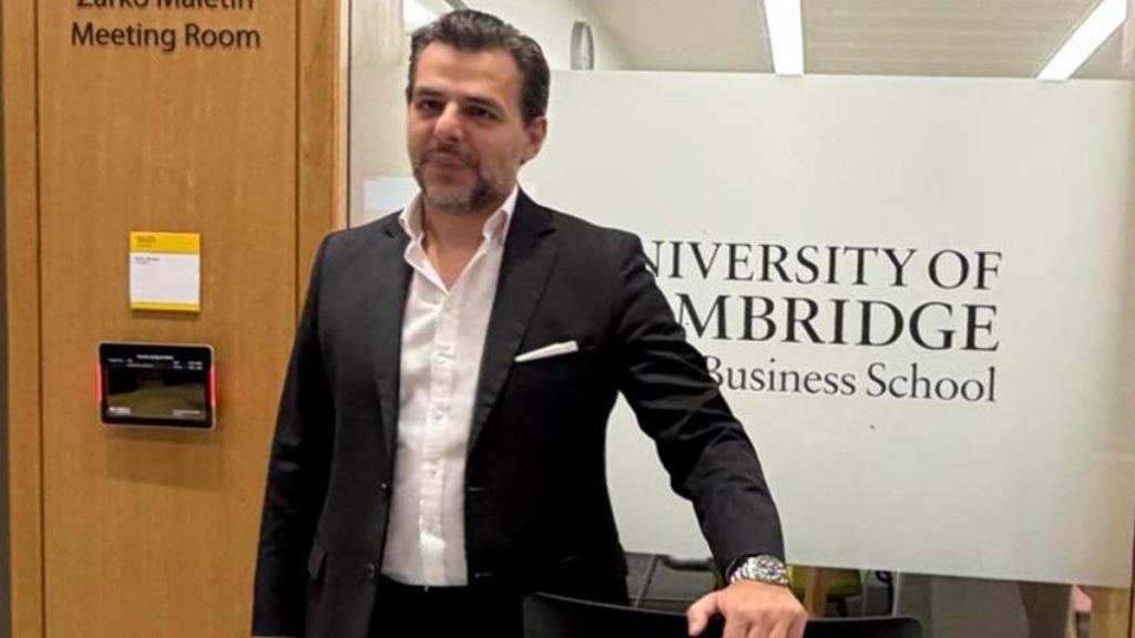 Διάλεξη για το «Μέλλον της Υγείας», έδωσε ο Πρόεδρος του Ομίλου Ιατρικού Αθηνών, Δρ. Βασίλης Γ. Αποστολόπουλος στο Πανεπιστήμιο του Cambridge