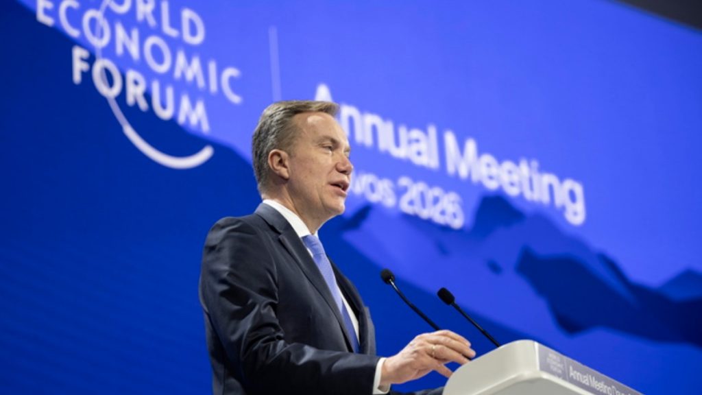 Σκάνδαλο Επστάιν: Σεισμός στο Νταβός – Παραιτήθηκε ο επικεφαλής του Παγκόσμιου Οικονομικού Φόρουμ