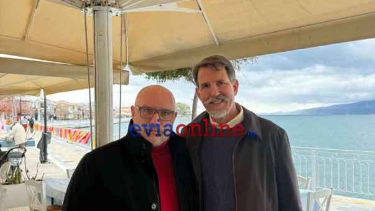 Στην Εύβοια ο Παύλος Ντε Γκρες για το τριήμερο της Αποκριάς – Η θερμή υποδοχή των κατοίκων