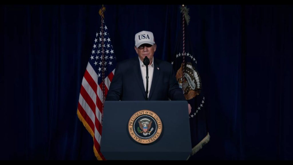 Τραμπ: «Η χώρα διεξάγει ευρείες στρατιωτικές επιχειρήσεις στο Ιράν»