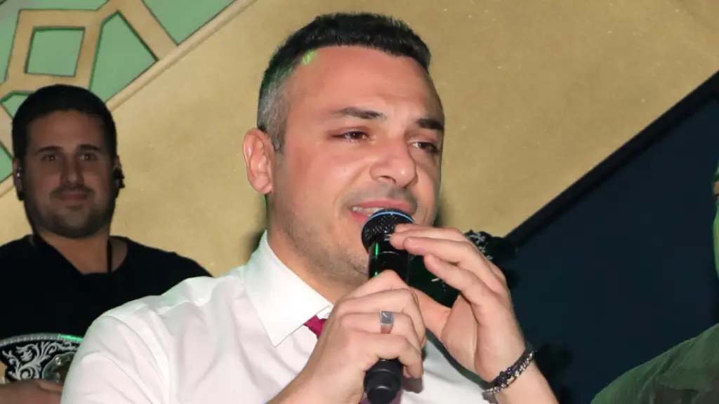 Κώστας Δόξας: Αυτός ο σπουδαίος τραγουδιστής ήταν θείος του – Η ιστορία που λίγοι γνωρίζουν