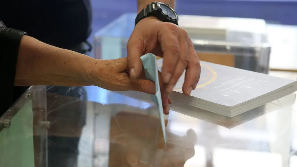 Δημοσκόπηση Opinion Poll: Στο 31,5% η ΝΔ στην Αττική, δεύτερη η ΕΛΑΣ του Τσίπρα – Τι δείχνουν τα ποσοστά για Μητσοτάκη και Ανδρουλάκη