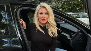 Ελένη Μενεγάκη: Η επική απάντησή της σε follower που της ζήτησε να επιστρέψει τηλεοπτικά (pic)