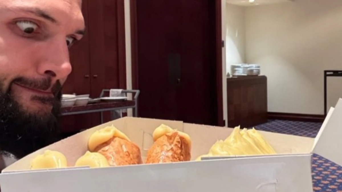 Απίστευτος Φουρνιέ – Γιόρτασε με τρίγωνα Πανοράματος τον Άγιο Βαλεντίνο