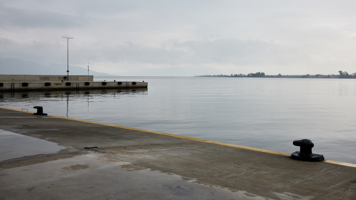 Φθιώτιδα: Χειροπέδες σε 68χρονο που παρενόχλησε ανήλικες στο λιμάνι του Αγίου Κωνσταντίνου