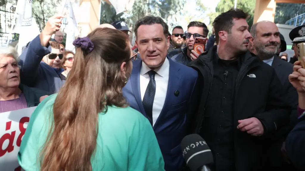 Δημογλίδου για επεισόδια στο Κρατικό Νίκαιας: “Καμία χρήση βίας από την ΕΛ.ΑΣ. – Δεν κάλεσε ο υπουργός την αστυνομία”