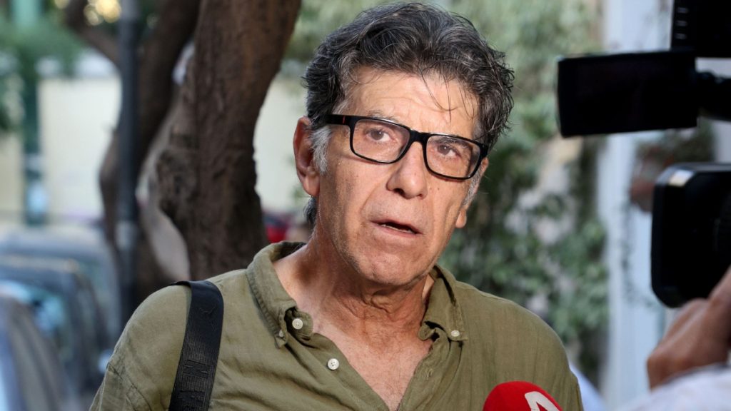 Γιάννης Μπέζος: «Το κράτος δεν εγγυάται την ευτυχία μας – Δεν είναι ο πατέρας μας για να μας δίνει χαρτζιλίκι»