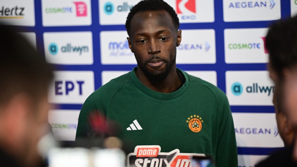 Γκραντ: “Πάντα πρόκληση για εμάς τα παιχνίδια με τον Ολυμπιακό” – Τι είπε για τους τραυματισμούς Μιλουτίνοφ, Τζόουνς