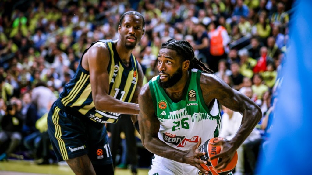 Χέιζ – Ντέιβις: Πλησιάζει στην Χάποελ του Ιτούδη – Προσπαθεί να τον μεταπείσει ο Γιασκεβίτσιους