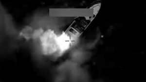 ΗΠΑ: Νέος βομβαρδισμός πλοίου ύποπτου για διακίνηση ναρκωτικών – Δύο νεκροί, ένας αγνοούμενος (βίντεο)