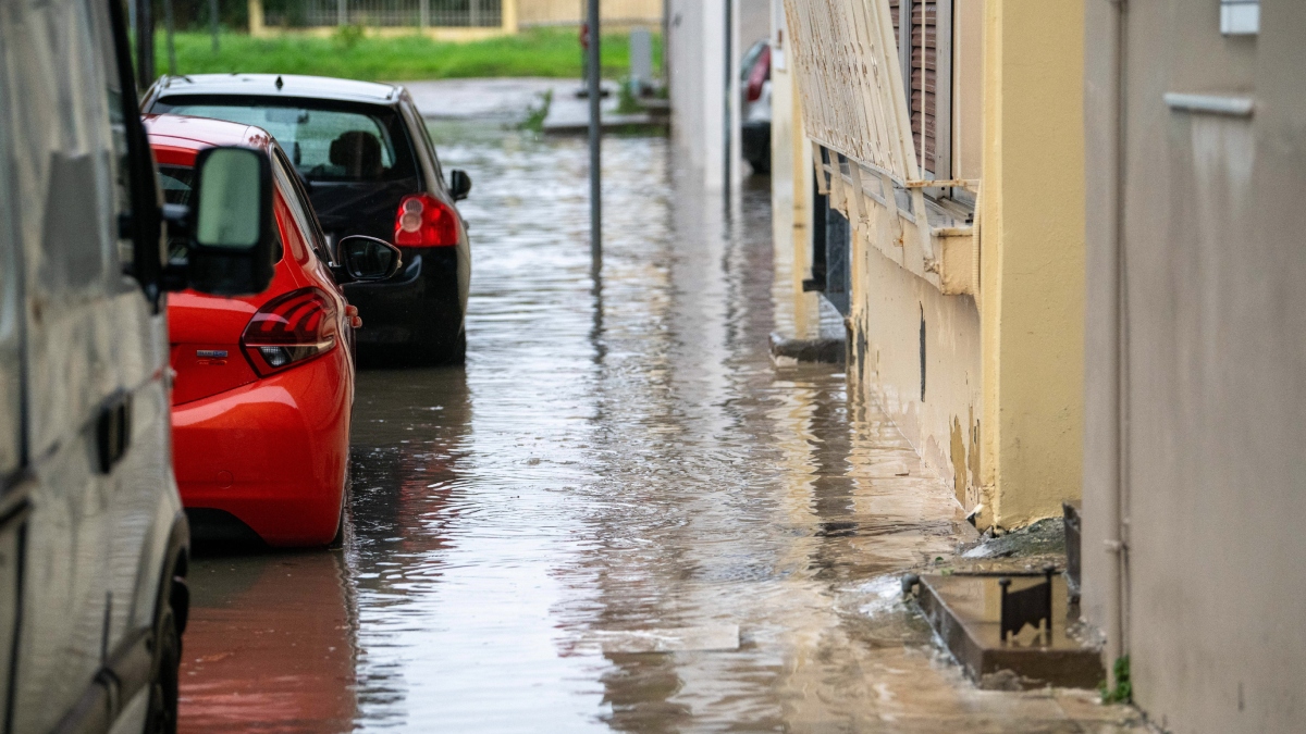 Καιρός: Προειδοποίηση Τσατραφύλλια για πλημμυρικά φαινόμενα σε 8 περιοχές