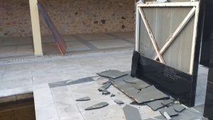 Καισαριανή: Βανδαλισμοί στο Μνημείο των 200 που εκτελέστηκαν την Πρωτομαγιά του 1944