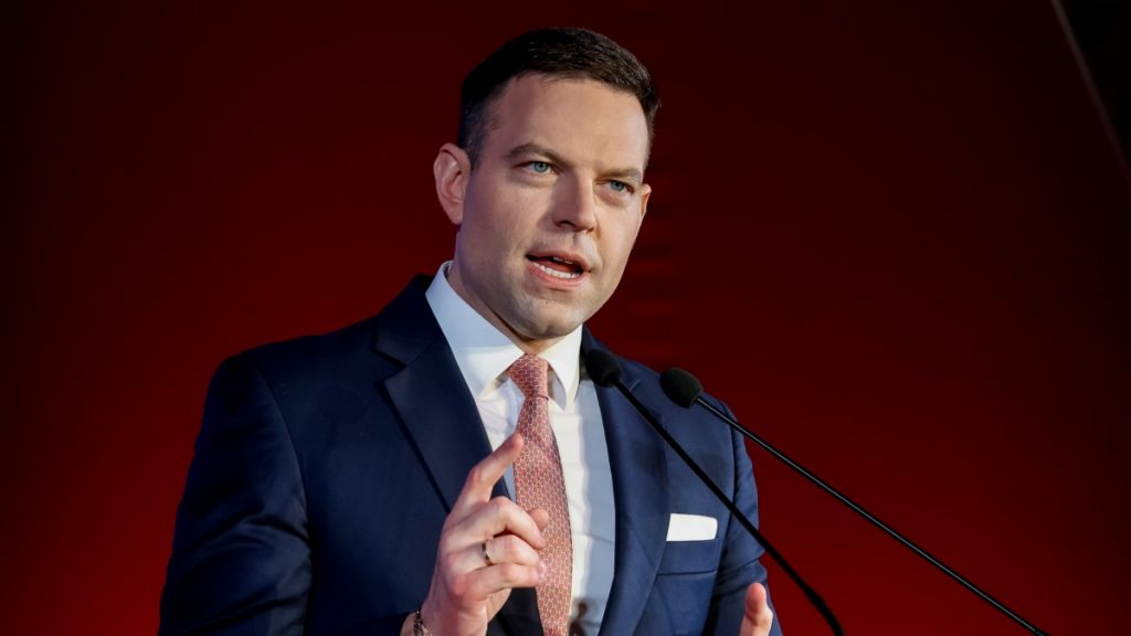 “Πυρά” Κασσελάκη κατά Τσίπρα: “Παραιτείται, υπονομεύει τον διάδοχό του και κάνει rebranding, αυτό δεν είναι λύση για το μέλλον”