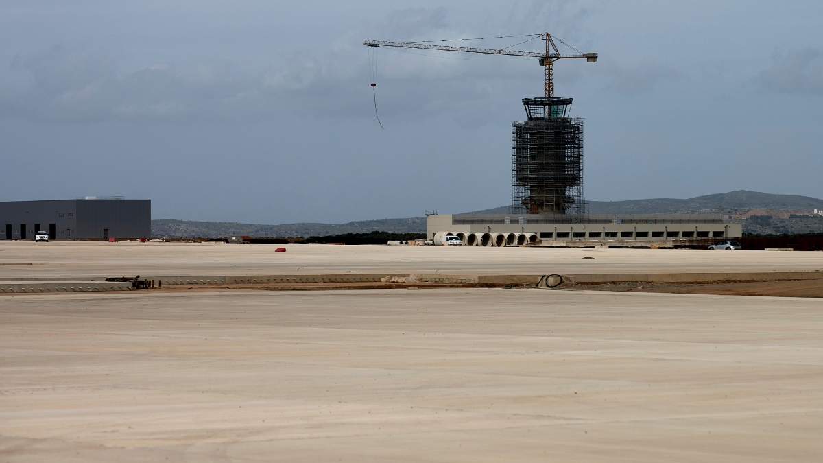 Προκηρύχθηκε ο διαγωνισμός για τα συστήματα αεροναυτιλίας στο Καστέλλι