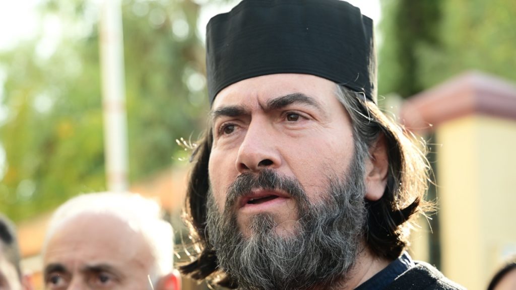 Κιβωτός του Κόσμου: Ποινή φυλάκισης 9,5 ετών στον πατέρα Αντώνιο – Πρέπει να πληρώσει περίπου 60.000 ευρώ