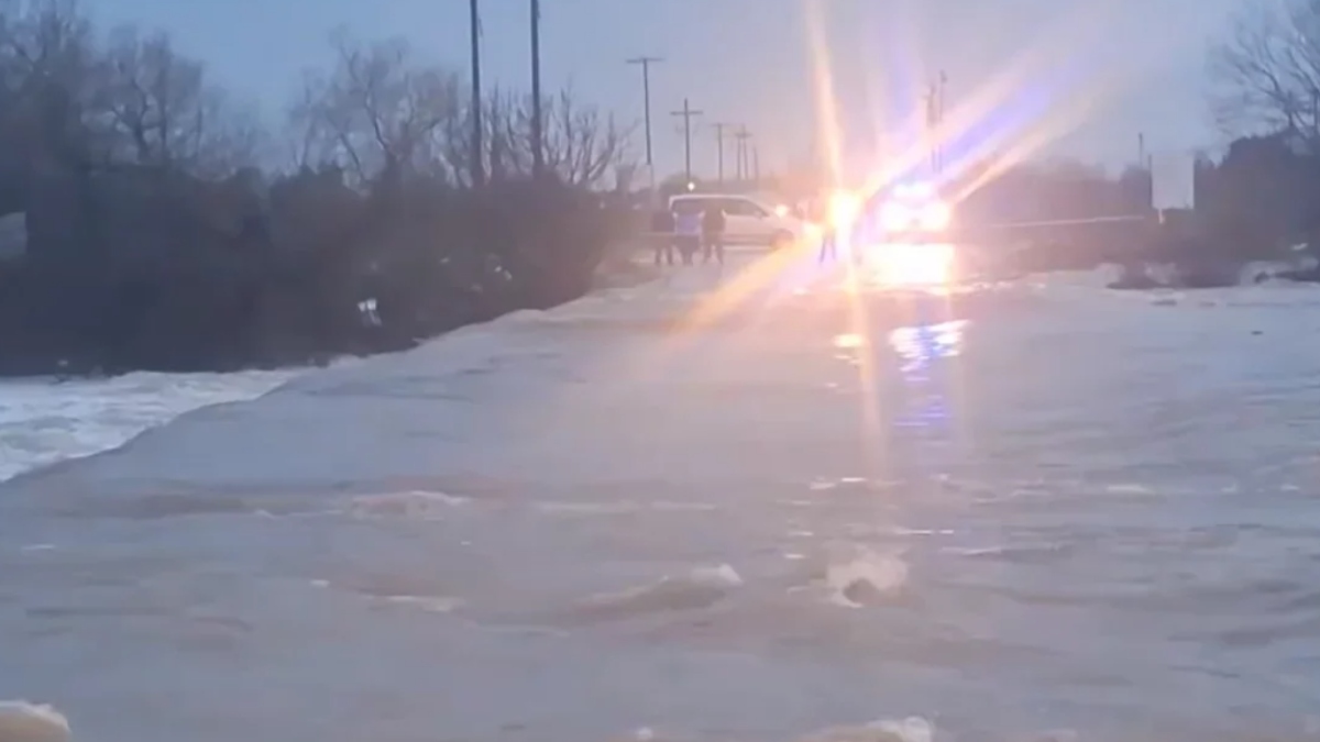 Κομοτηνή: Νεκρός εντοπίστηκε ο οδηγός που προσπάθησε να διασχίσει ιρλανδική διάβαση