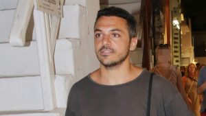 Κώστας Δόξας: Οι πρώτες αναρτήσεις μετά την καταδίκη για ενδοοικογενειακή βία & το τέλος από το J2US (pics)