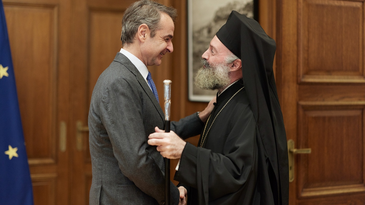 Μητσοτάκης σε αρχιεπίσκοπο Αυστραλίας: «Μεγάλη κατάκτηση για τον Ελληνισμό, η επιστολική ψήφος των αποδήμων»