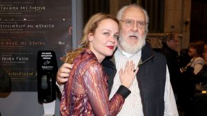 Λένα Παπαληγούρα: Συντετριμμένη με την απώλεια του πατέρα της – Η αφιέρωση που του είχε κάνει