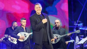 Νίκος Μακρόπουλος: Αναβάλλονται οι εμφανίσεις του για λόγους υγείας – Η ανακοίνωση