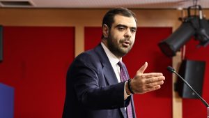 Μαρινάκης: “Σε αυτό το δρόμο θα συνεχίσουμε με μόνο μας στόχο να ψηλώνει ουσιαστικά η χώρα”