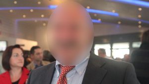 Σπάτα: Άνδρας ταμπουρώθηκε με όπλο στο σπίτι του – Είναι καταδικασμένος για υποκλοπές