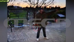 Χρήστος Μαυρίκης: Οι πυροβολισμοί για ένα ενοίκιο, το ανθρωποκυνηγητό με την ΕΛΑΣ, η σύλληψη και η φωτογραφία με το όπλο