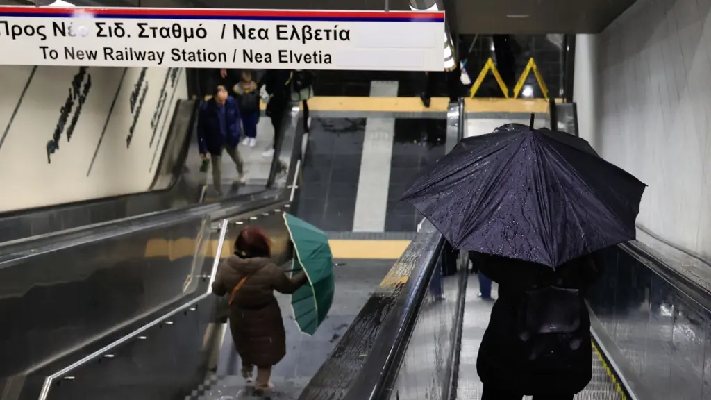 Θεσσαλονίκη: Από 16/2 επανέρχεται το κανονικό ωράριο στο μετρό