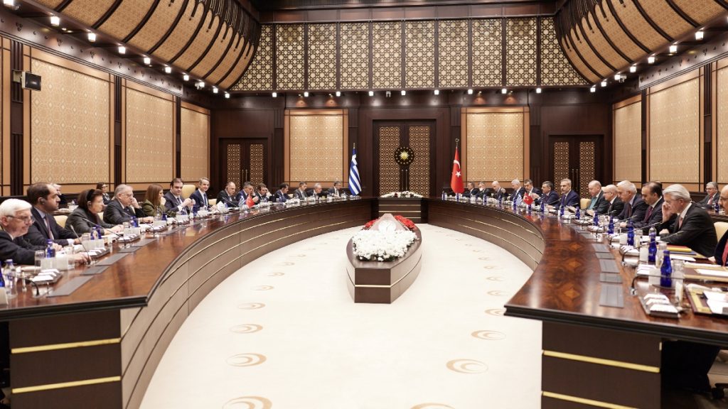 Συνάντηση Μητσοτάκη – Ερντογάν: Tα επτά κείμενα που υπογράφτηκαν στο πλαίσιο του 6ου ΑΣΣ Ελλάδας – Τουρκία