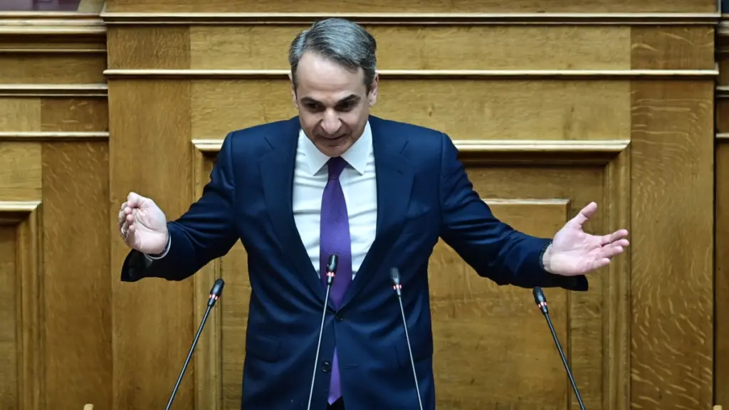 “Να μετακομίσετε στο ΚΚΕ” – Η απάντηση Μητσοτάκη στον βουλευτή του ΠΑΣΟΚ Παρασύρη
