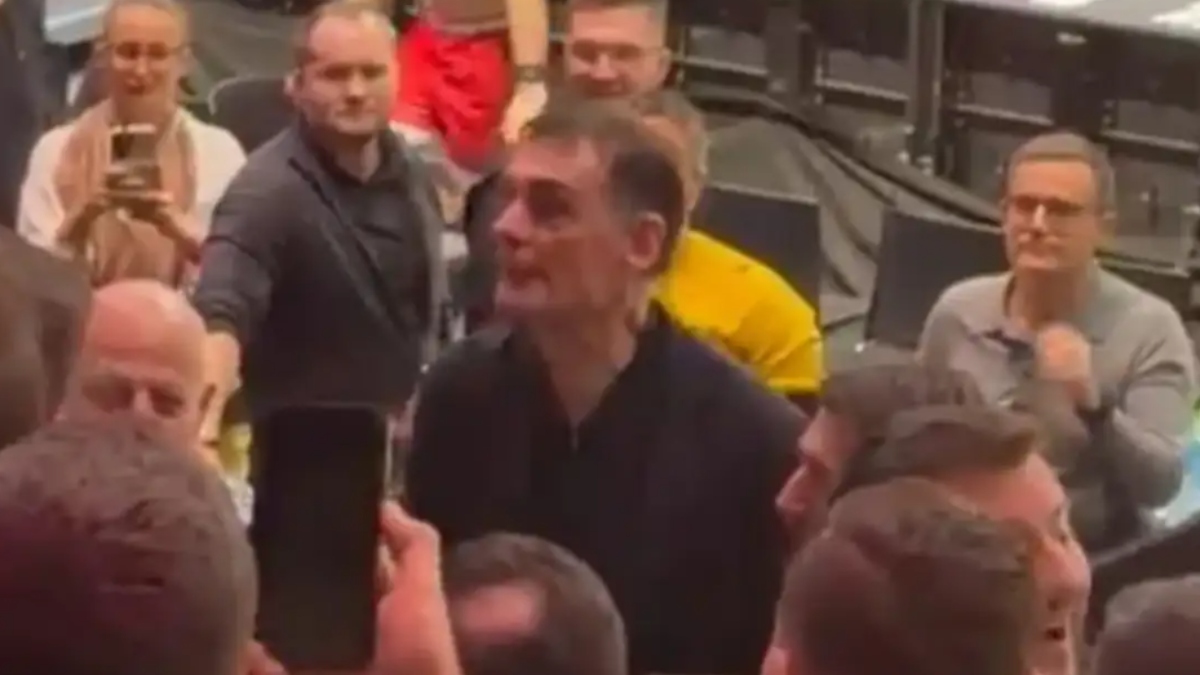 Γιώργος Μπαρτζώκας: Οπαδός τον έβρισε και ο προπονητής ανέβηκε στην κερκίδα ζητώντας εξηγήσεις (Βίντεο)