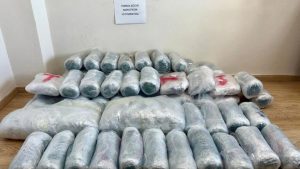 Ιωάννινα: Αστυνομικό μπλόκο σε 75 κιλά ναρκωτικών ουσιών στην Ηγουμενίτσα