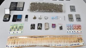 Θεσσαλονίκη: Κύκλωμα μετέφερε ναρκωτικά με επαγγελματία διανομέα – Είχαν αναπτύξει σταθερό δίκτυο “πελατών”