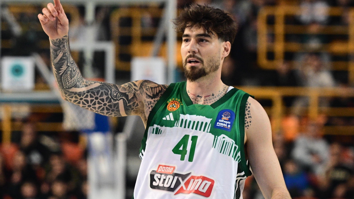 Παναθηναϊκός AKTOR – ΠΑΟΚ: Επέστρεψαν οι φανέλες με την Ακρόπολη ύστερα από τη παρέμβαση Γιαννακόπουλου