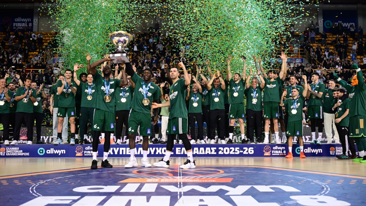 Παναθηναϊκός: Η “πράσινη” απονομή και ο MVP Χέιζ-Ντέιβις – Γκραντ και Ναν σήκωσαν το τρόπαιο (βίντεο)