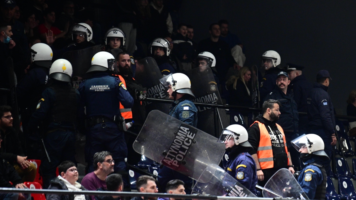 Έξαλλη η Μπεσίκτας με πανό που σηκώθηκε κατά τη διάρκεια του αγώνα με τον Πανιώνιο – Τι αναφέρει σε ανακοίνωση της