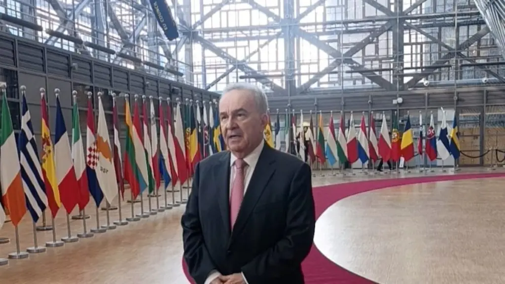 Παπαθανάσης: “Η Ελλάδα στηρίζει μια πιο ισχυρή, αυτόνομη και ανταγωνιστική Ευρώπη”