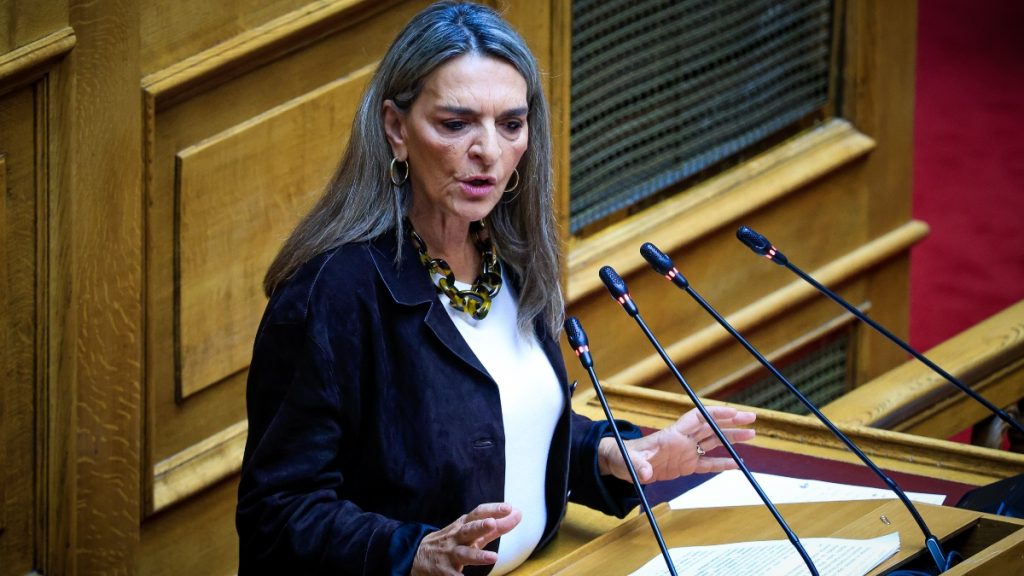 Αλλαγές στη Νέα Αριστερά: Η Πέτη Πέρκα νέα εκπρόσωπος Τύπου, ο Τζανακόπουλος γραμματέας ΚΟ