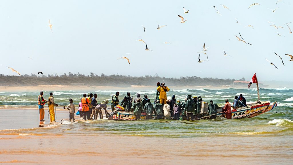 Σενεγάλη: Τρεις νεκροί μετά την ανατροπή ακταιωρού