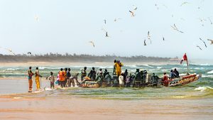 Σενεγάλη: Τρεις νεκροί μετά την ανατροπή ακταιωρού