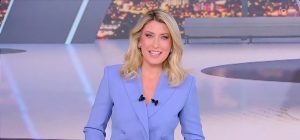 Σία Κοσιώνη: «Είμαι χαρούμενη που επιστρέφω επιτέλους κοντά σας» – Η πρώτη καλησπέρα μετά την περιπέτεια υγείας